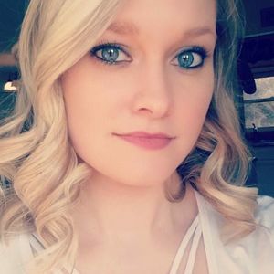 Meet your Posher, Kasey